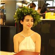 Insegnante madrelingua offre lezioni e ripetizioni private di italiano